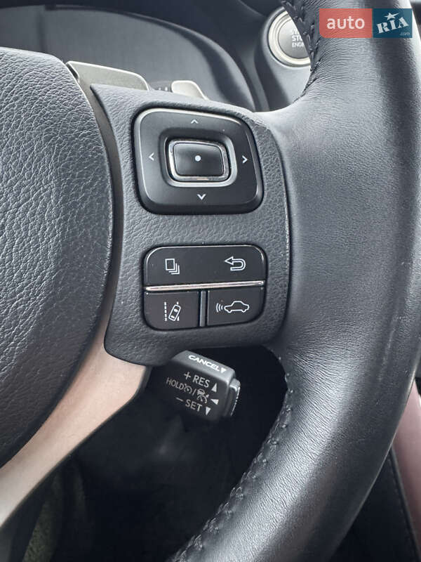 Седан Lexus IS 2016 в Києві фото 22 Седан Lexus IS 2016 в Києві