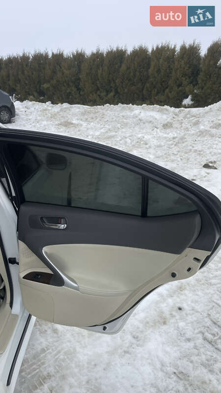 Седан Lexus IS 2010 в Тернополе фото 22 Седан Lexus IS 2010 в Тернополе