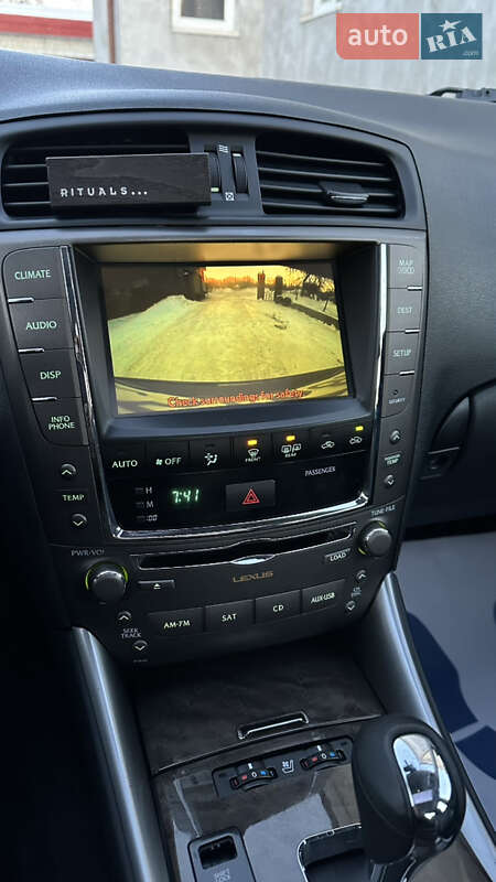 Седан Lexus IS 2010 в Львове фото 18 Седан Lexus IS 2010 в Львове
