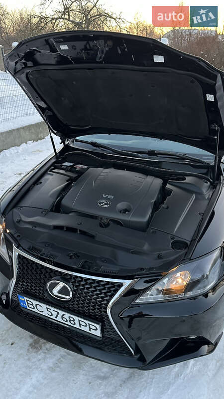 Седан Lexus IS 2010 в Львове фото 6 Седан Lexus IS 2010 в Львове