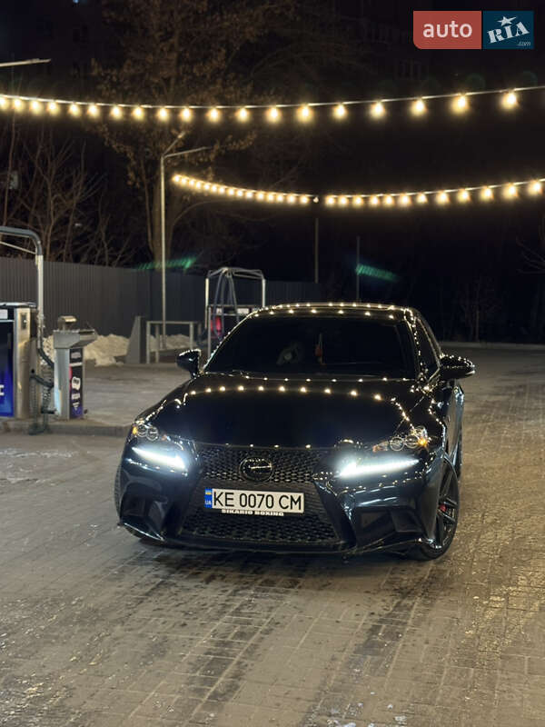 Седан Lexus IS 2016 в Днепре