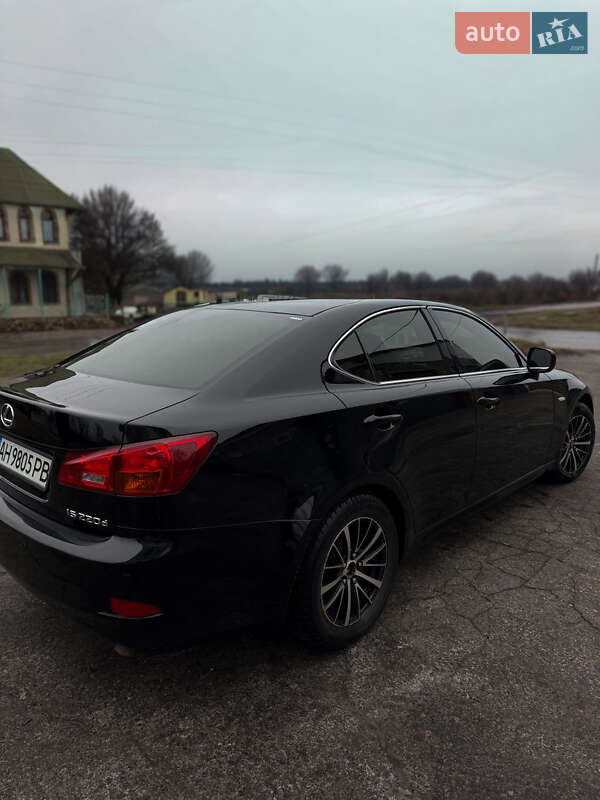 Седан Lexus IS 2006 в Краматорську