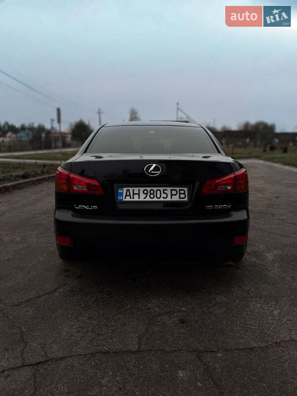 Седан Lexus IS 2006 в Краматорську