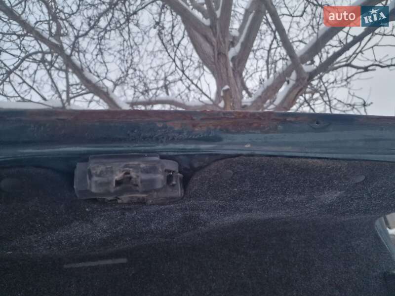 Седан Lexus IS 1999 в Каменском