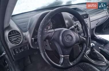 Седан Lexus IS 1999 в Каменском