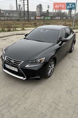 Седан Lexus IS 2020 в Львове