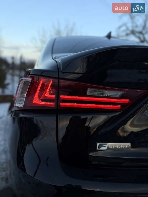 Седан Lexus IS 2015 в Дрогобыче фото 25 Седан Lexus IS 2015 в Дрогобыче