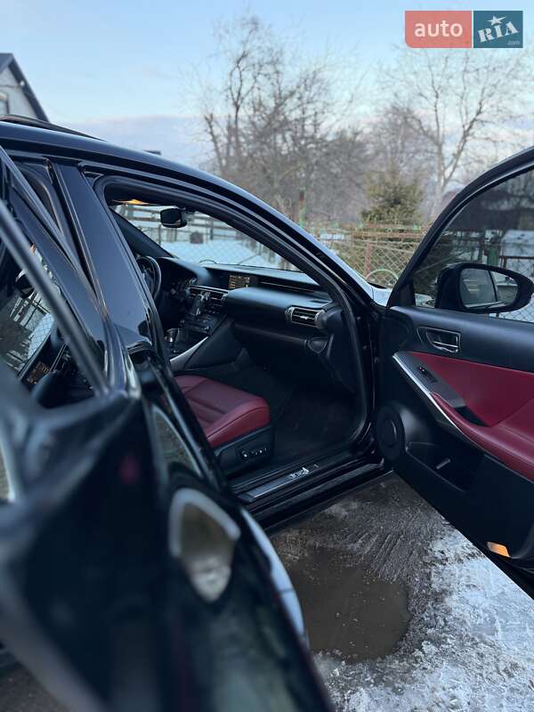 Седан Lexus IS 2015 в Дрогобыче фото 24 Седан Lexus IS 2015 в Дрогобыче