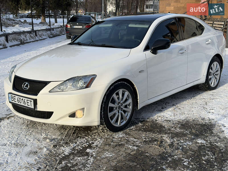 Lexus IS 2008