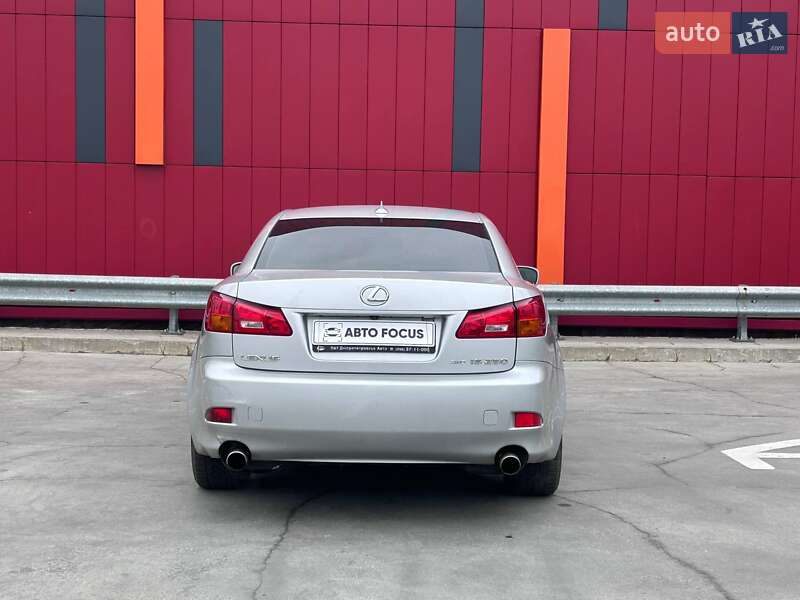 Седан Lexus IS 2008 в Киеве фото 7 Седан Lexus IS 2008 в Киеве