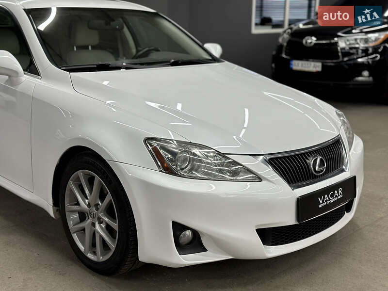 Седан Lexus IS 2010 в Харкові фото 14 Седан Lexus IS 2010 в Харкові