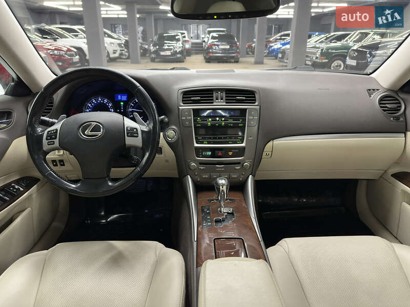 Седан Lexus IS 2010 в Харкові фото 34 Седан Lexus IS 2010 в Харкові