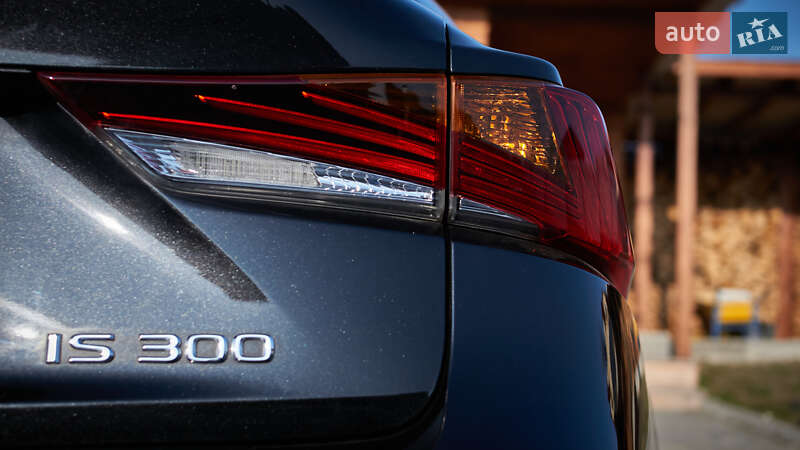 Седан Lexus IS 2020 в Ужгороді фото 7 Седан Lexus IS 2020 в Ужгороді