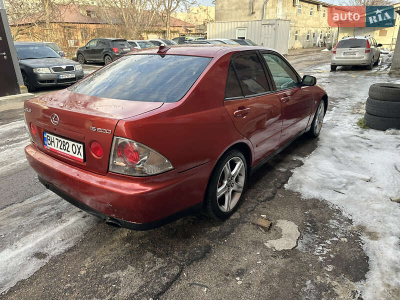 Седан Lexus IS 1999 в Одессе
