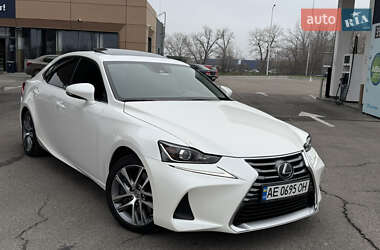 Седан Lexus IS 2018 в Дніпрі