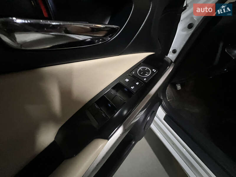 Седан Lexus IS 2013 в Одессе