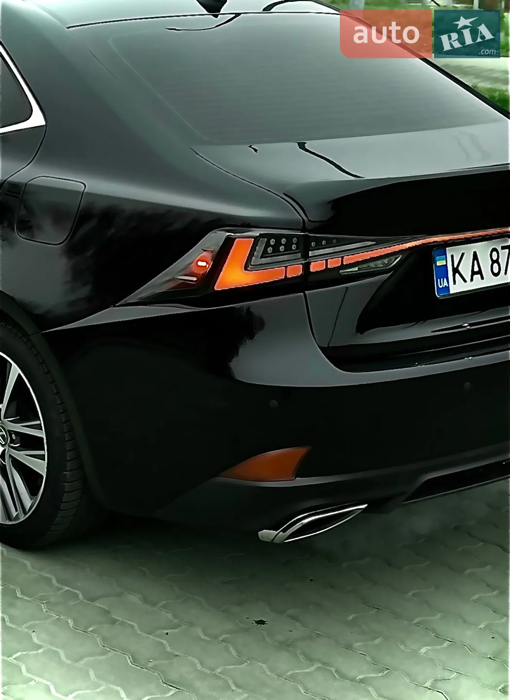 2020 Lexus IS - мініатюра 3