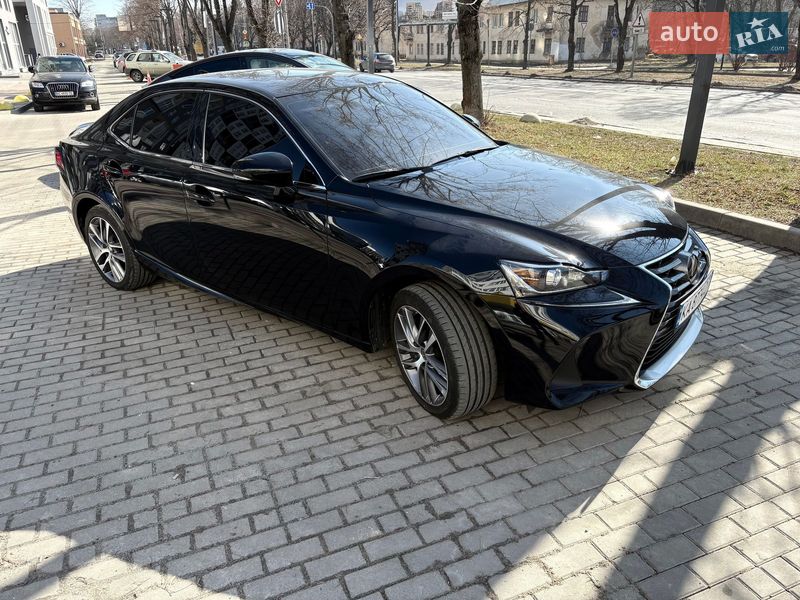 Седан Lexus IS 2020 в Львове фото 14 Седан Lexus IS 2020 в Львове