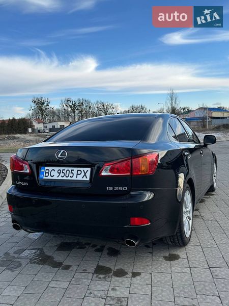 Седан Lexus IS 2009 в Шептицькому