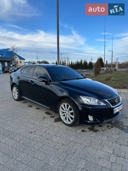 Седан Lexus IS 2009 в Шептицькому