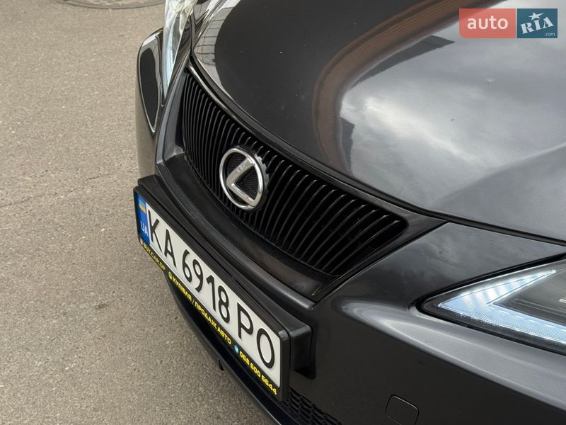 Седан Lexus IS 2007 в Дніпрі