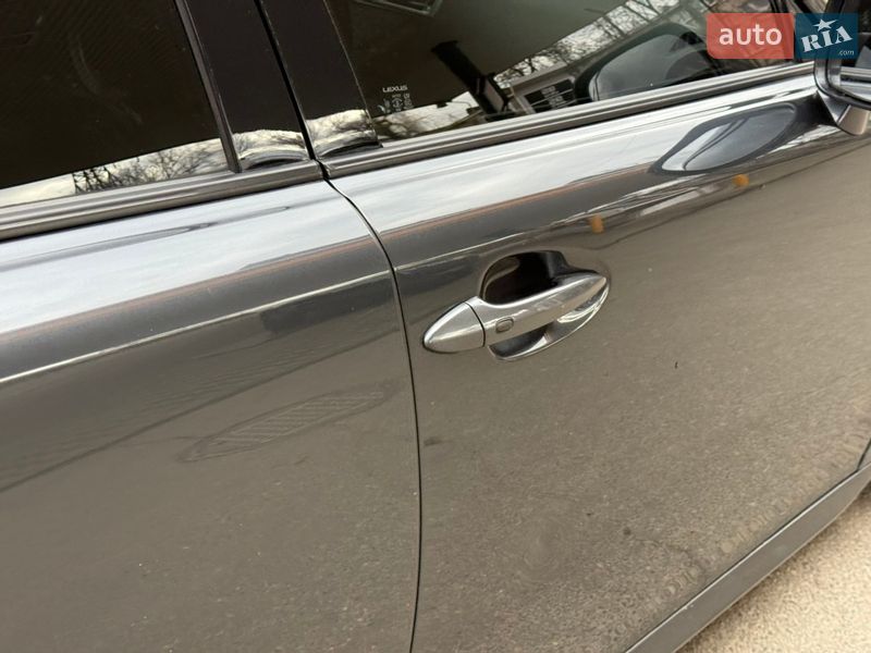 Седан Lexus IS 2007 в Дніпрі