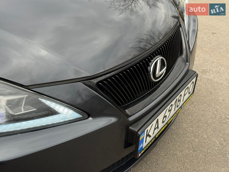 Седан Lexus IS 2007 в Дніпрі