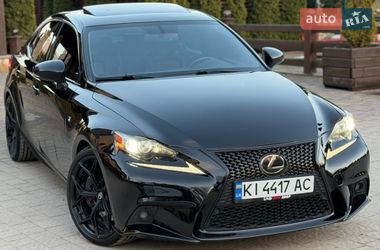 Седан Lexus IS 2016 в Тернополе
