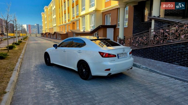 Седан Lexus IS 2008 в Києві