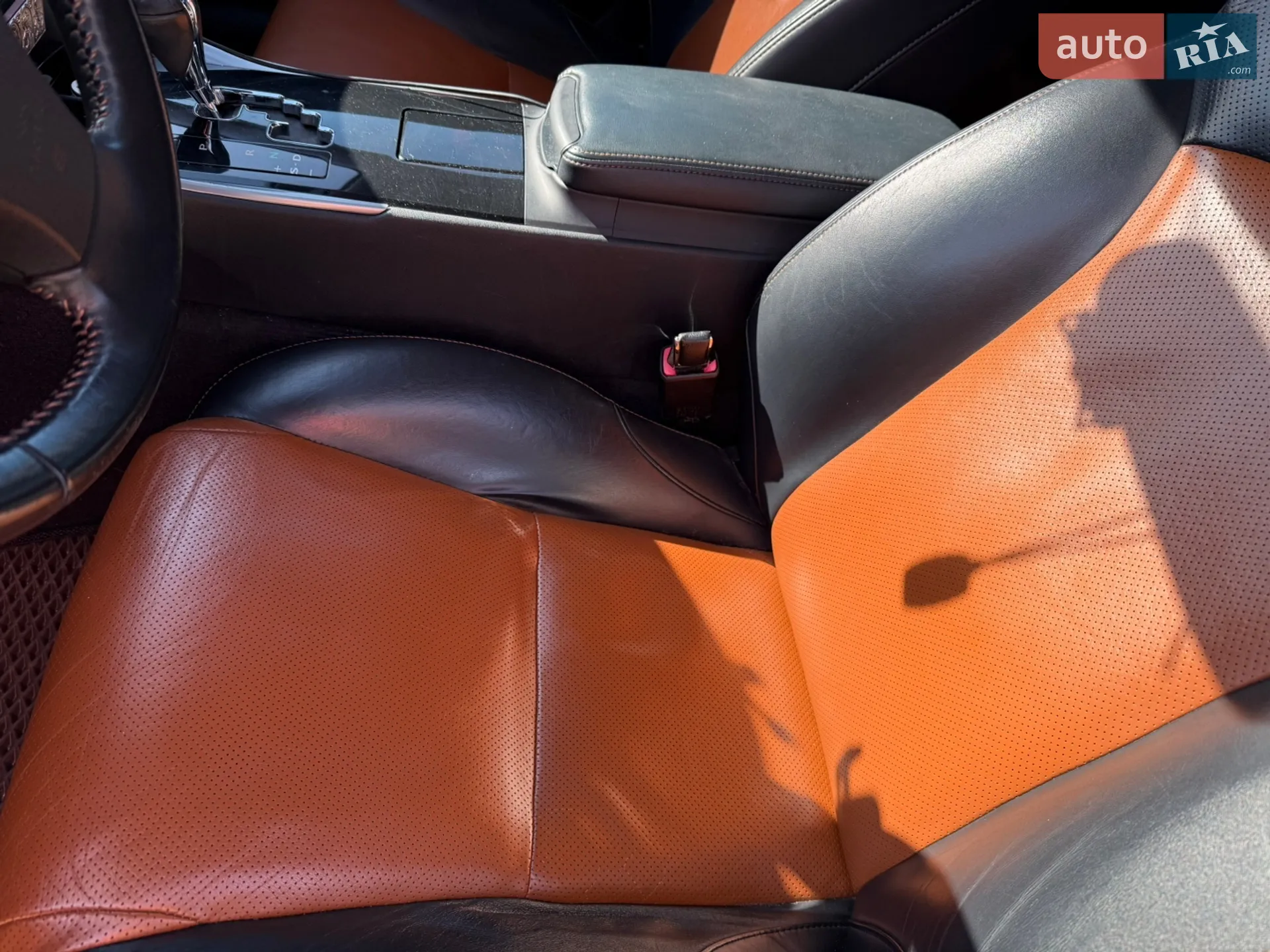 2012 Lexus IS - мініатюра 16
