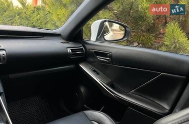 Седан Lexus IS 2014 в Днепре