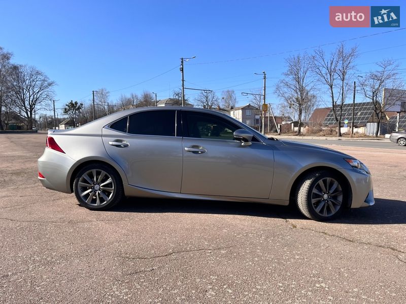 Седан Lexus IS 2014 в Житомирі