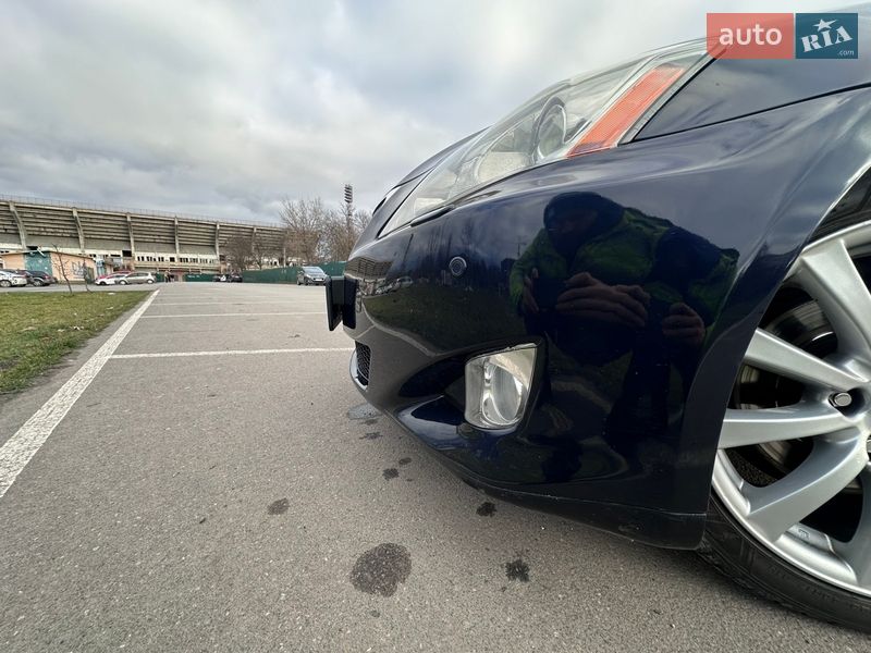 Седан Lexus IS 2007 в Ивано-Франковске