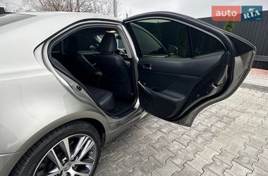 Седан Lexus IS 2017 в Днепре