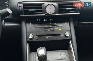 Седан Lexus IS 2017 в Днепре