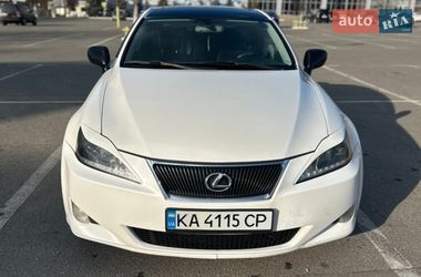 Седан Lexus IS 2008 в Киеве