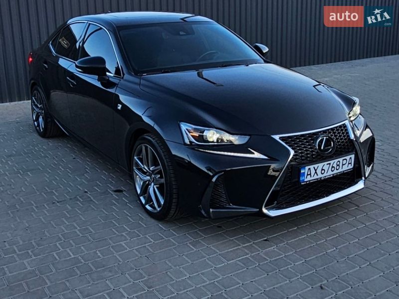 Седан Lexus IS 2020 в Киеве фото 3 Седан Lexus IS 2020 в Киеве