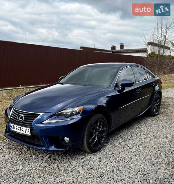 Седан Lexus IS 2013 в Києві фото 3 Седан Lexus IS 2013 в Києві