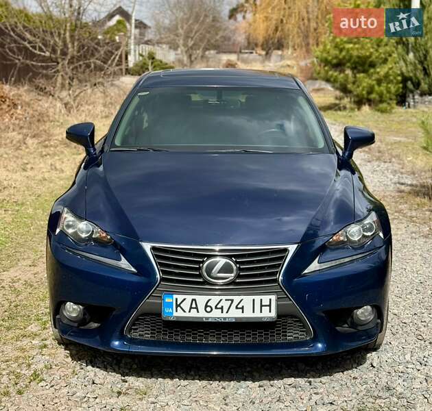 Седан Lexus IS 2013 в Києві фото Седан Lexus IS 2013 в Києві