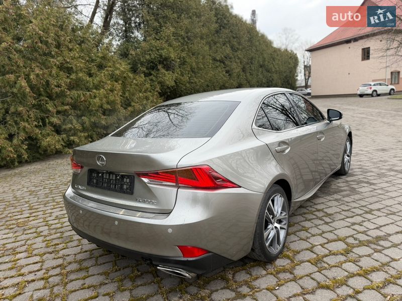 Седан Lexus IS 2017 в Калуше фото 9 Седан Lexus IS 2017 в Калуше