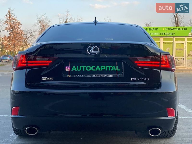 Седан Lexus IS 2013 в Киеве фото 13 Седан Lexus IS 2013 в Киеве