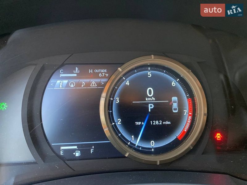 Седан Lexus IS 2013 в Киеве фото 53 Седан Lexus IS 2013 в Киеве