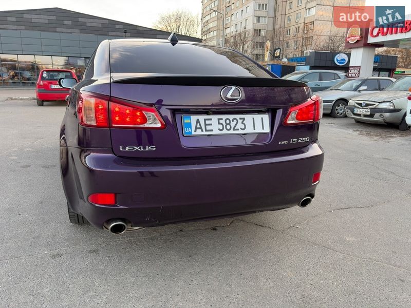 Седан Lexus IS 2012 в Харкові