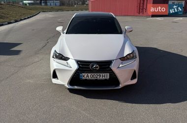 Седан Lexus IS 2016 в Києві
