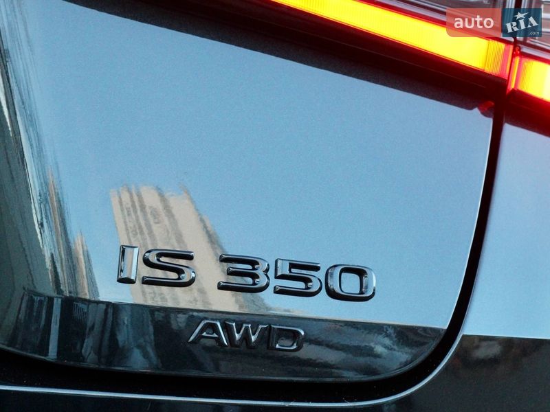 Седан Lexus IS 2021 в Одессе
