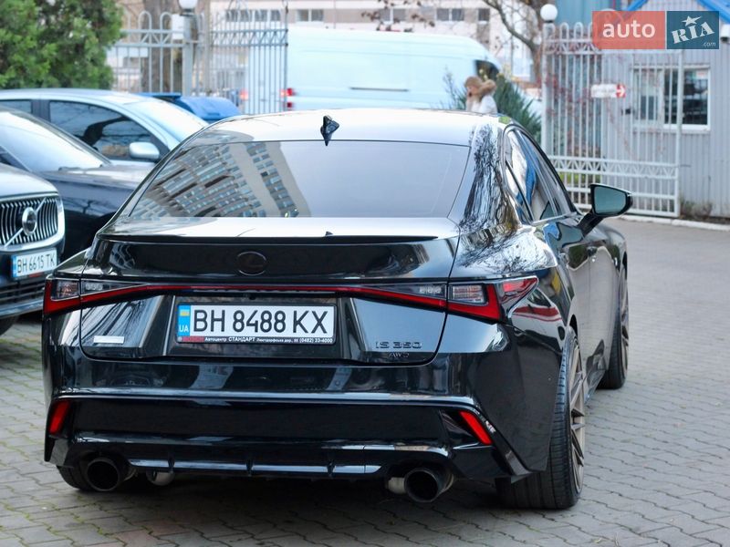 Седан Lexus IS 2021 в Одессе