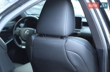 Седан Lexus IS 2021 в Одессе