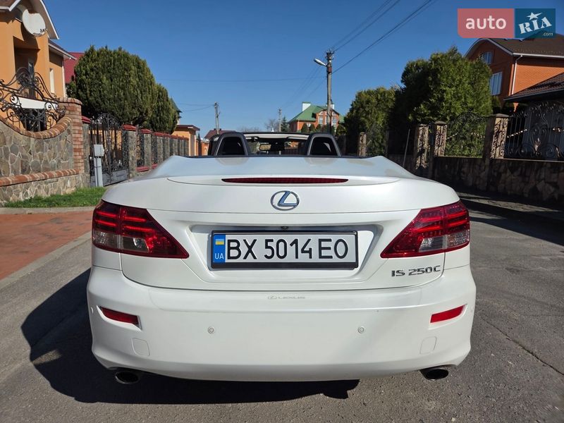 Кабріолет Lexus IS 2012 в Хмельницькому