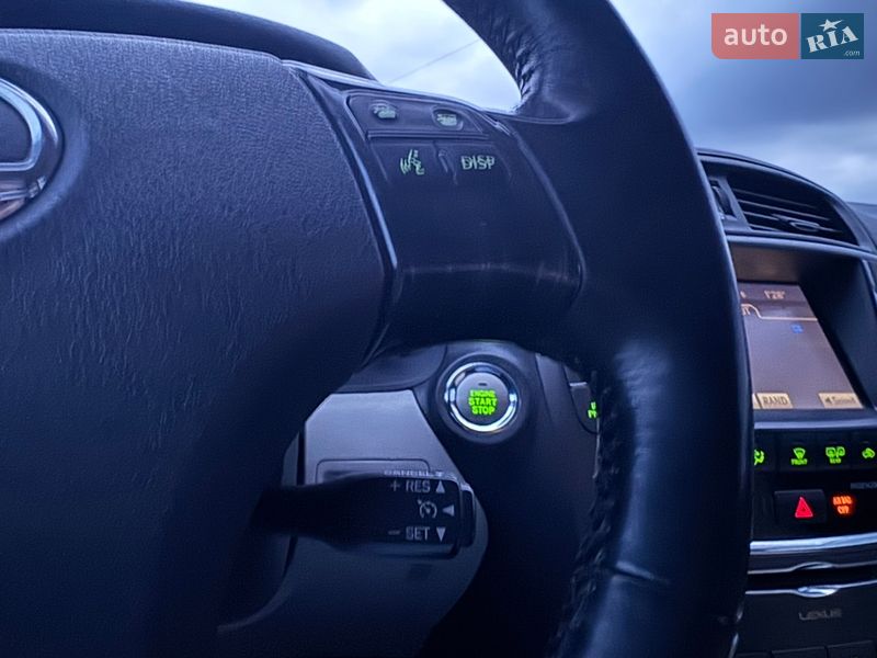 Седан Lexus IS 2010 в Полтаве