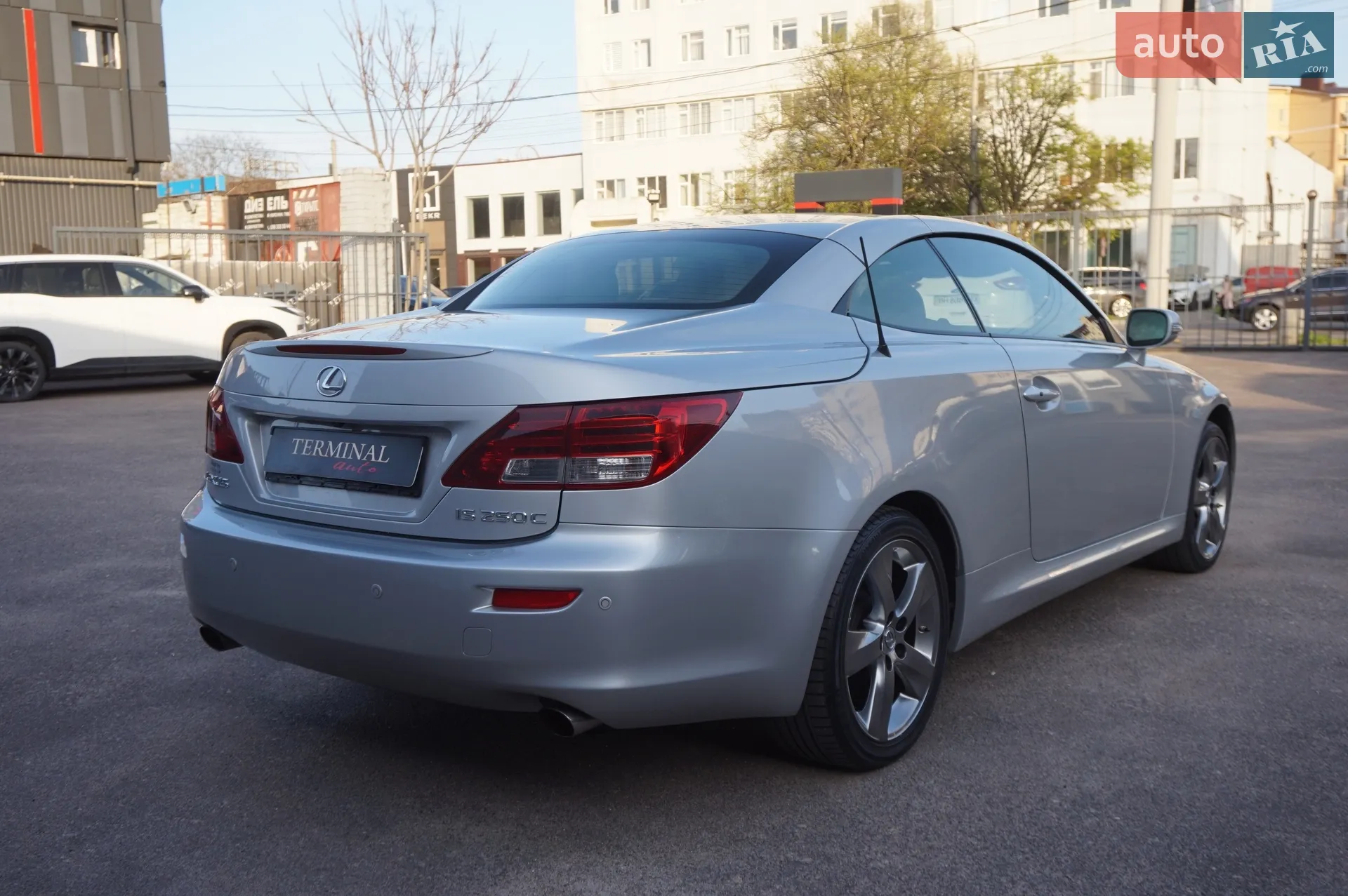 2010 Lexus IS - мініатюра 6